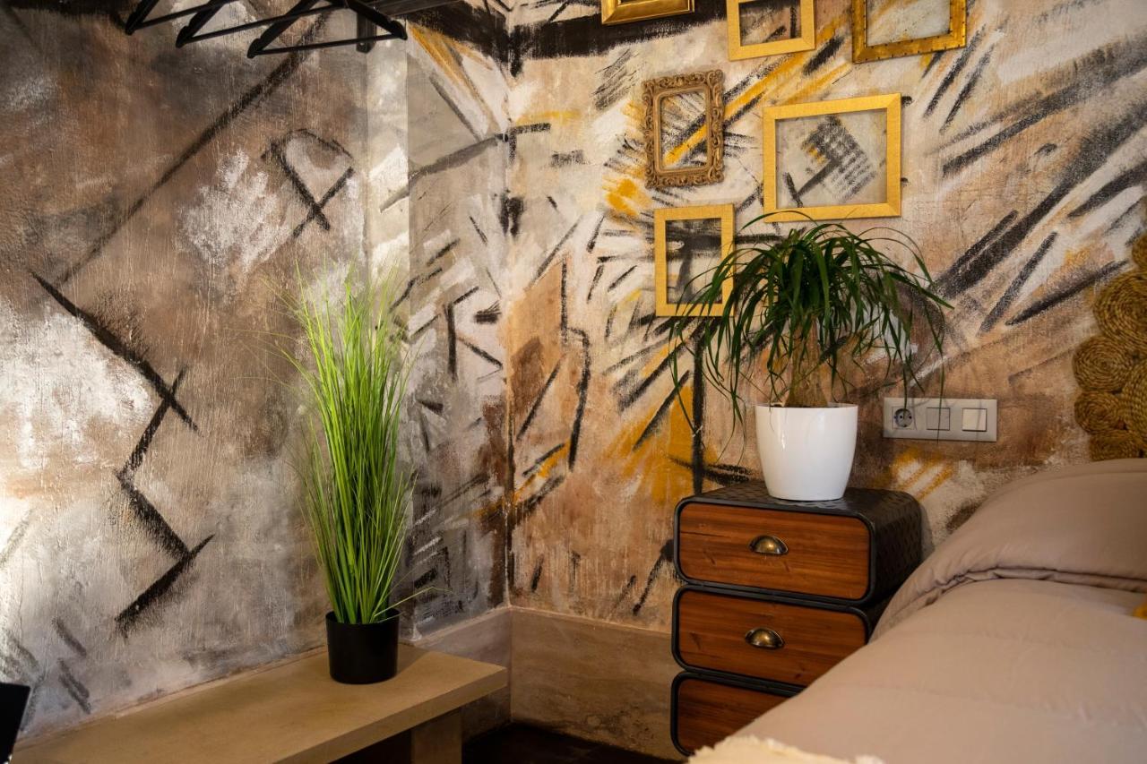 Domus Lapidis - La Galeria Apartman Bogarra Kültér fotó